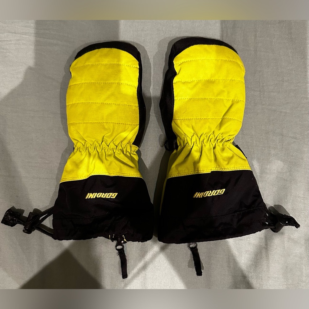 Gordini Snugget Mitt kids size M